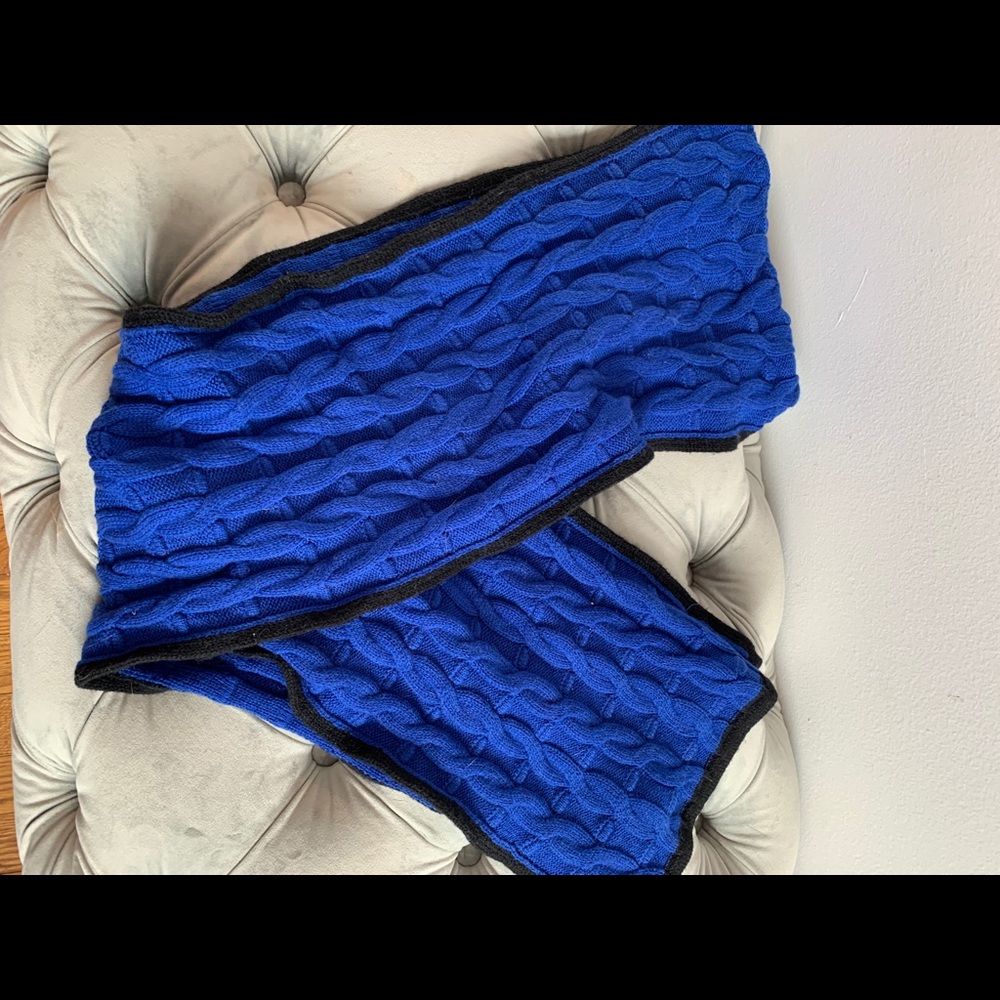 Blue Knit Scarf